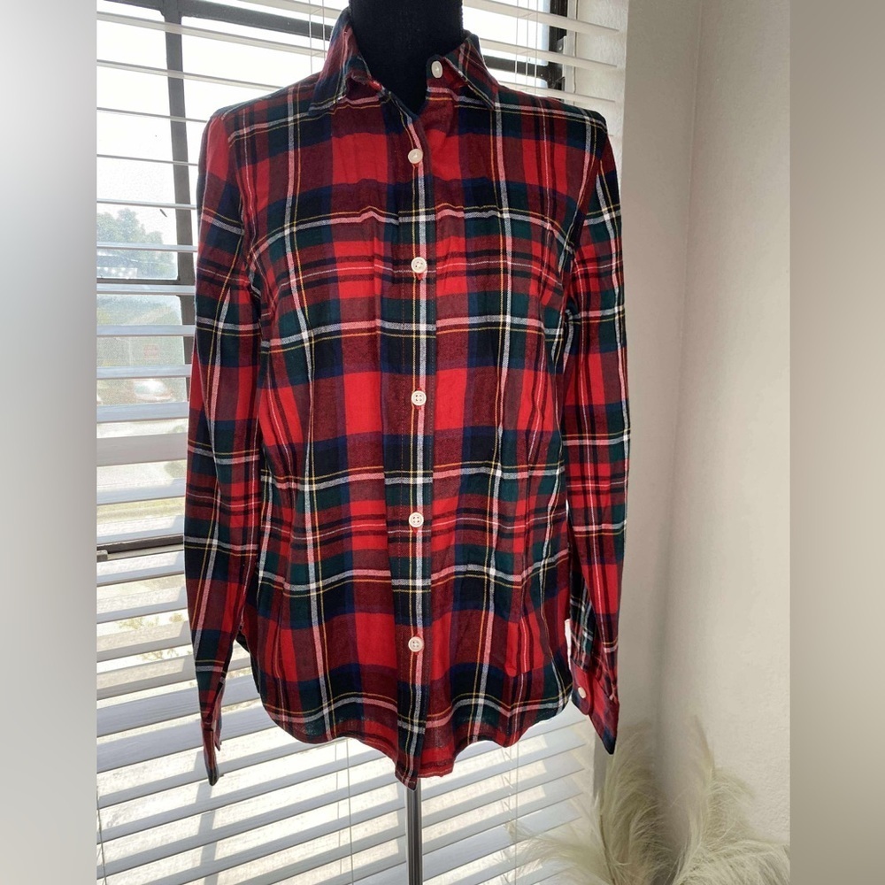 OLD NAVY Top Womens S Classic Shirt Flannel Tartan Plaid Button Front Cotton Red - Picture 2 of 7